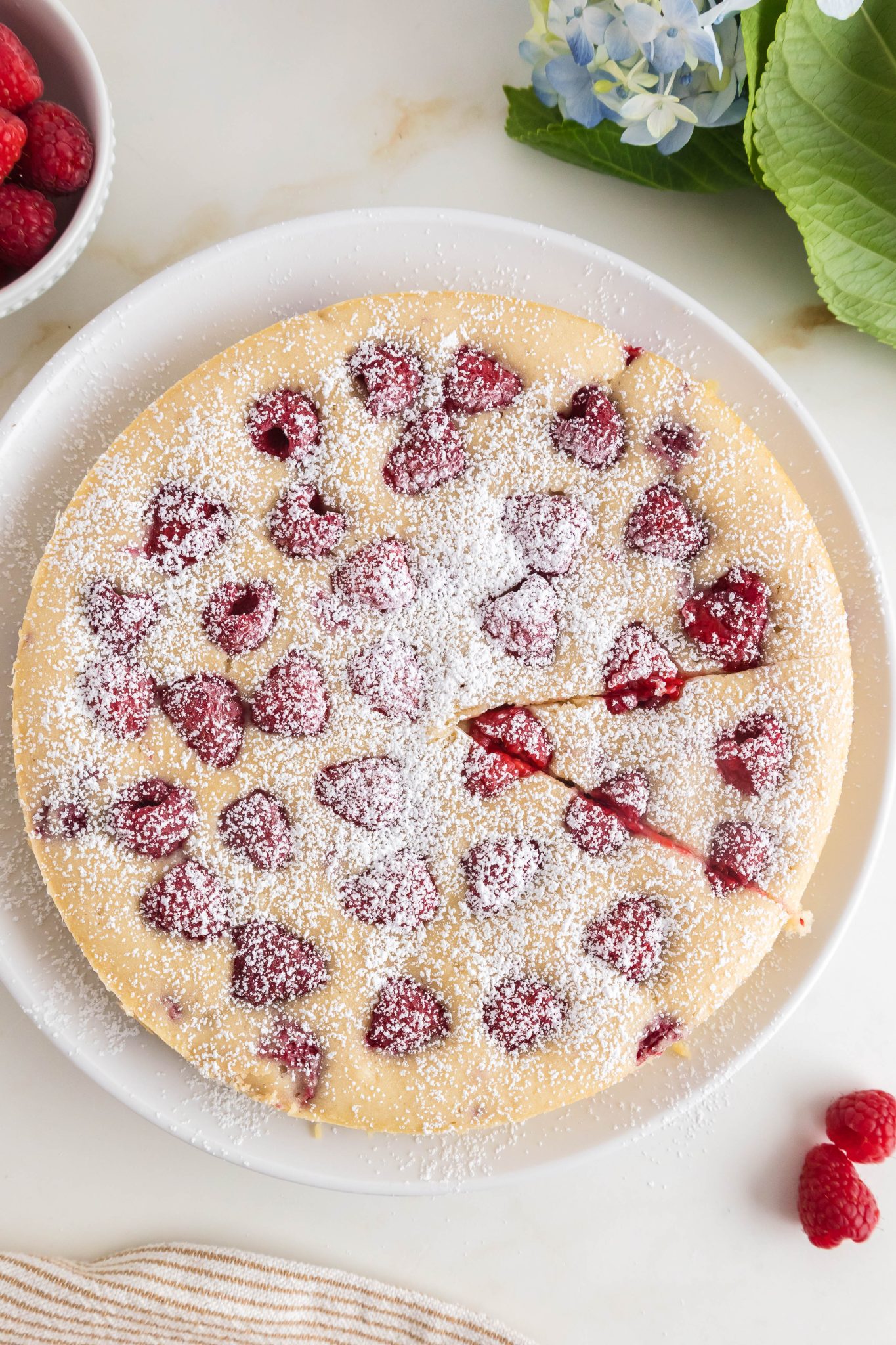 EASY RASPBERRY CAKE RECIPE - Tasty Homemade Recipes