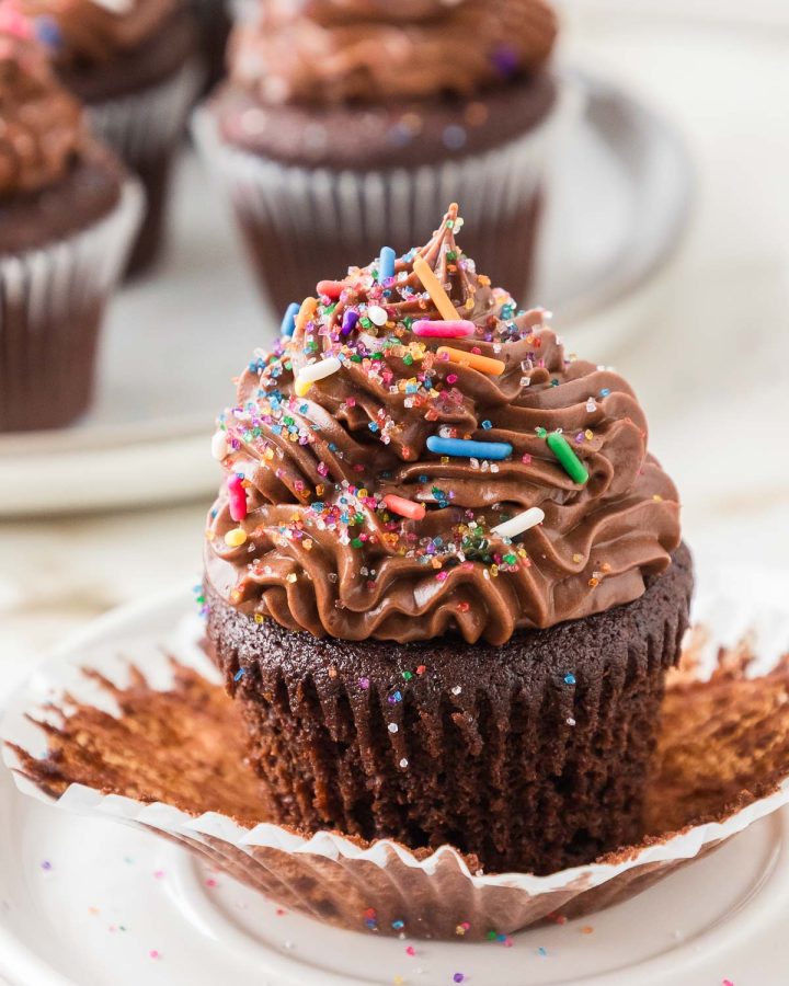 These easy chocolate cupcakes are rich, moist, and fluffy with deep chocolate flavor. A simple homemade recipe that’s perfect for birthdays, parties, or anytime you want a sweet treat.